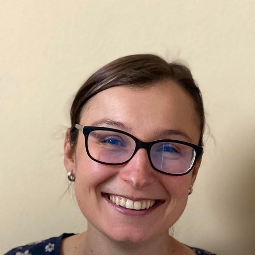Martina Outratová — lektor angličtiny